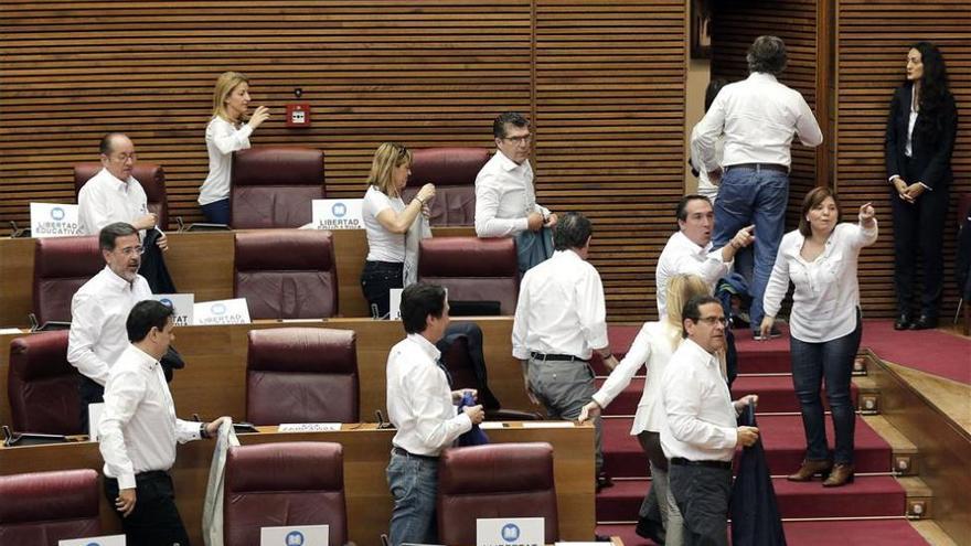 El PPCV abandona Les Corts en una bronca por la educación concertada