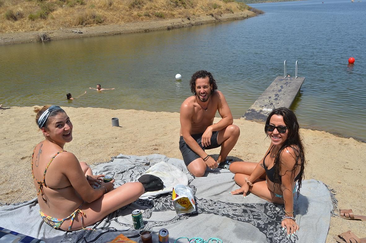 Abre la temporada de baño en la playa de La Breña