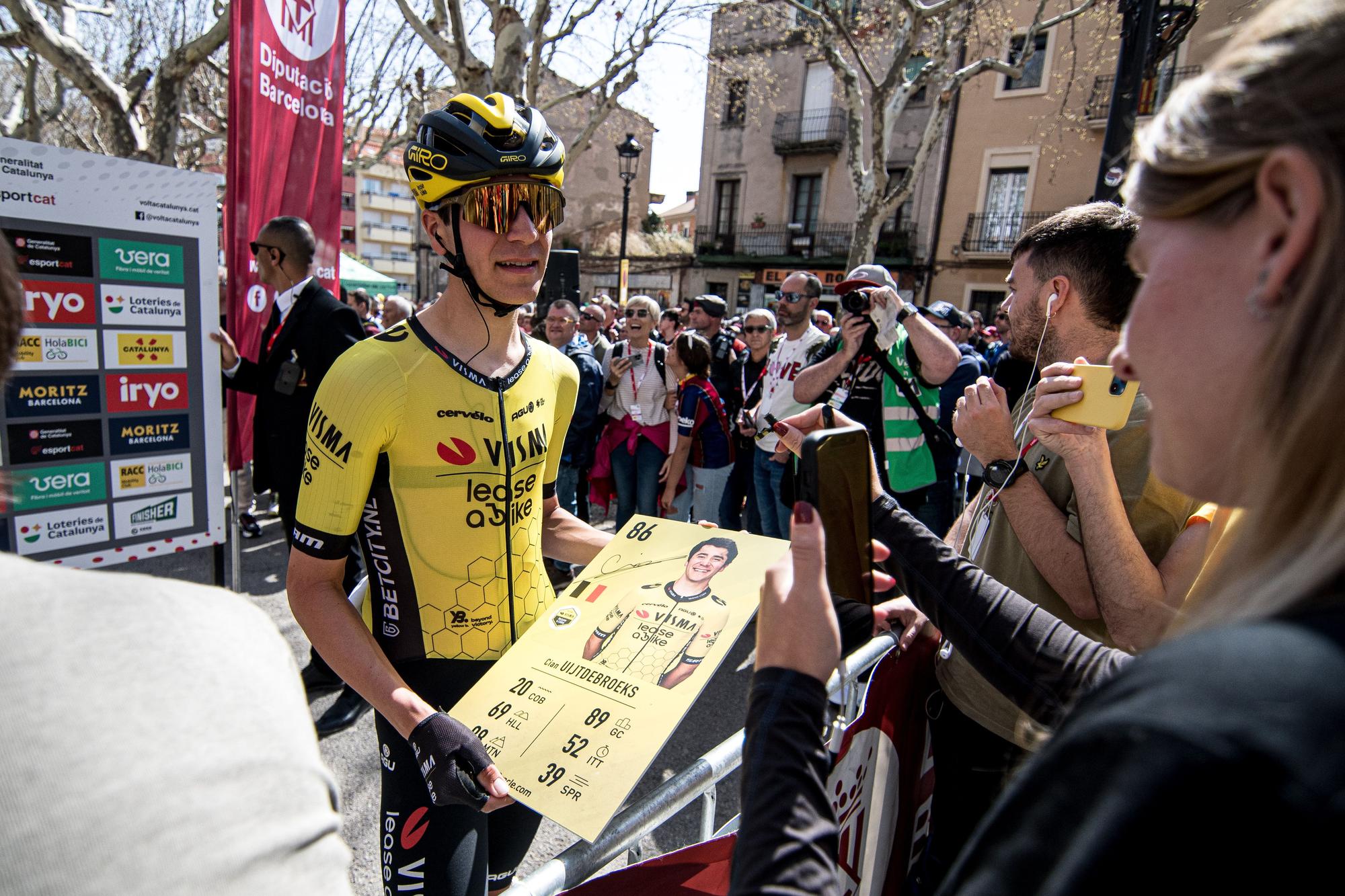 BERGA . PASSEIG DE LA INDUSTRIA . LA VOLTA CATALUNYA . ETAPA 6 BERGA QUERALT