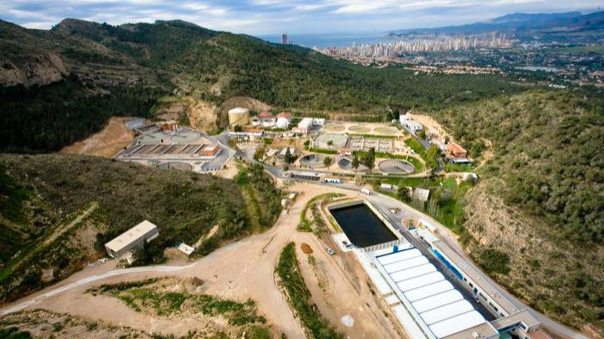 La estación de depuración de aguas residuales de Benidorm.