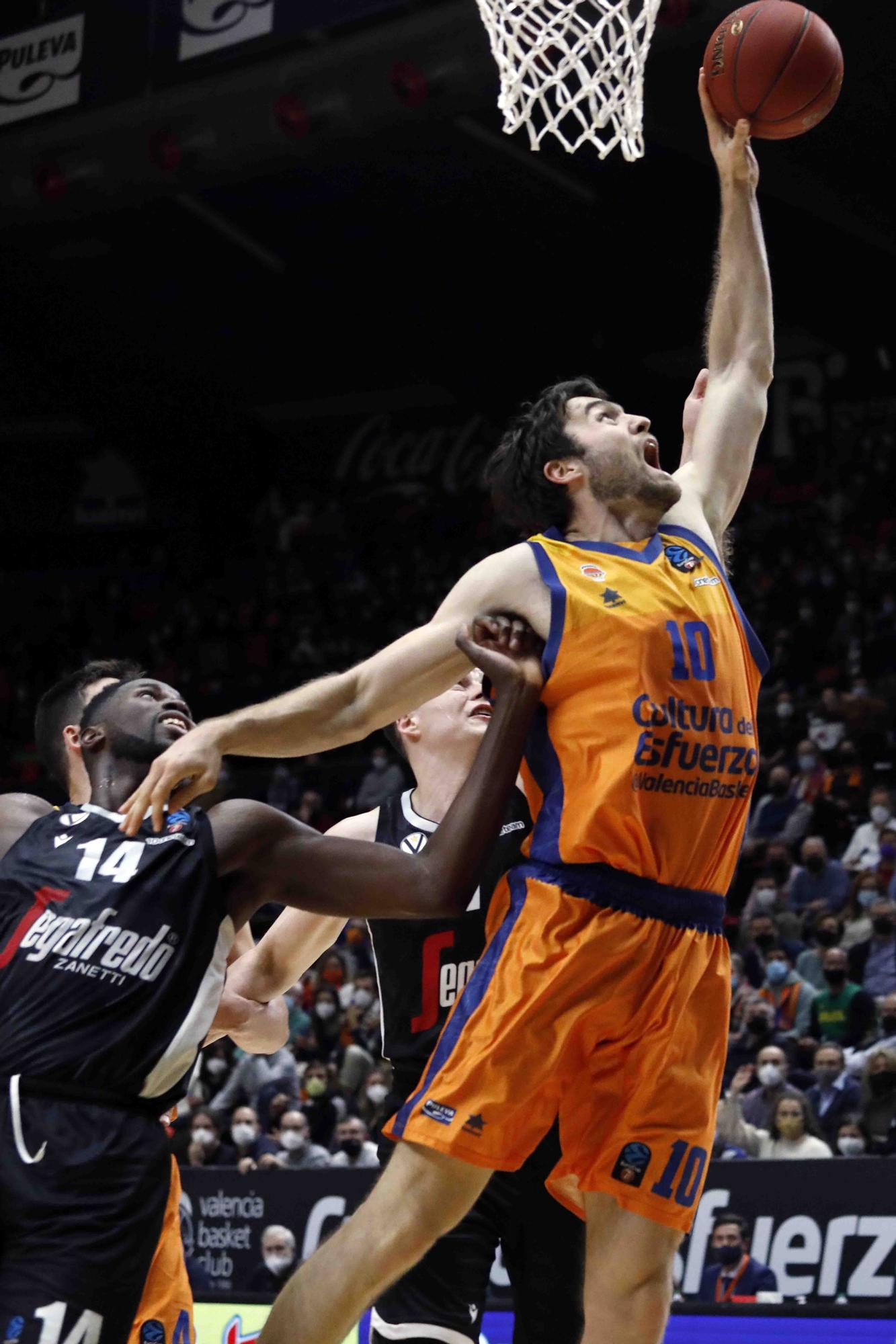 Partido de EuroCup Valencia Basket- Virtus Bolonia