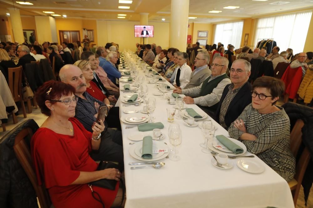 Homenaje a Ángeles Flórez Peón, Maricuela, en el centenario de su nacimiento