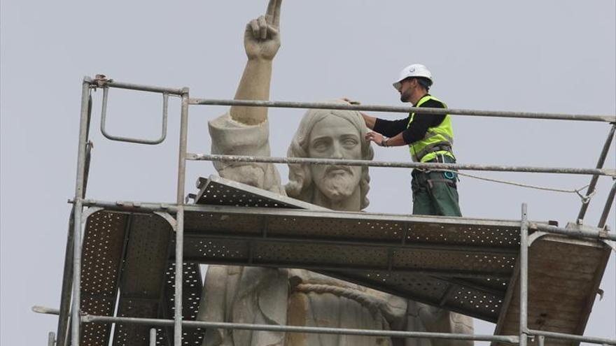 La restauración del Sagrado Corazón de Jesús, al 60%