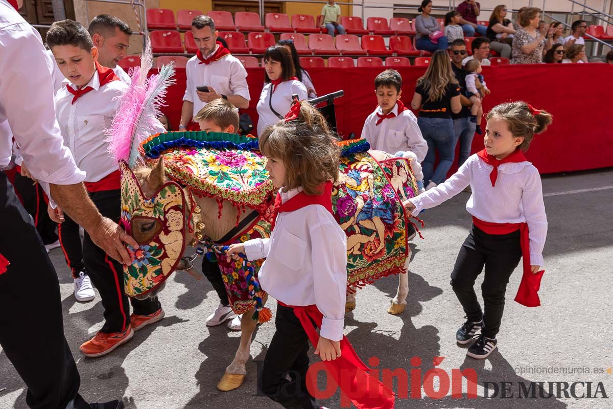 Desfile infantil del Bando de los Caballos del Vino