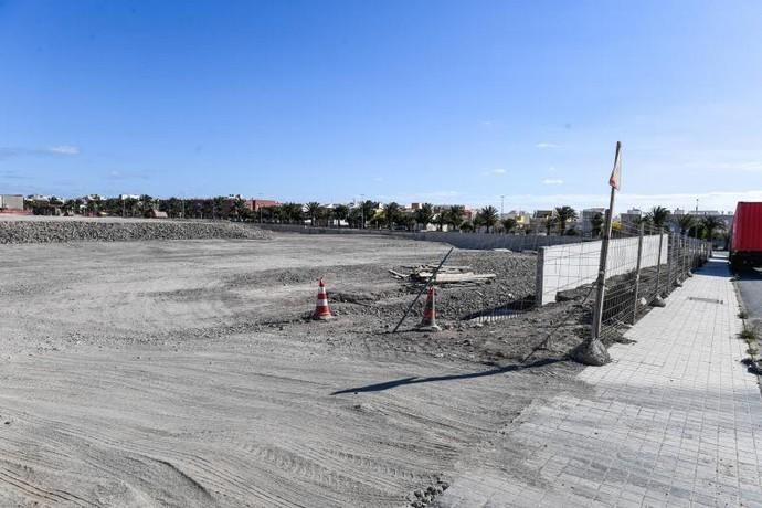 GRAN CANARIA 11-01-19 POLIGONO DE ARINAGA. AGUIMES.Foto de obras en Arinaga. Foto de obras en Arinaga donde están construyendo un centro de operaciones de Lidl. FOTOS: JUAN CASTRO  | 11/01/2019 | Fotógrafo: Juan Carlos Castro