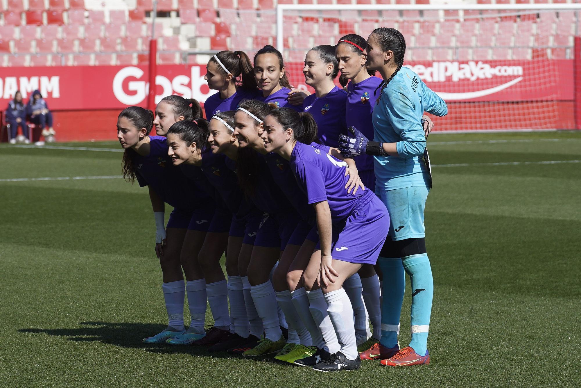 Totes les imatges del partit del Girona sènior femení a Montilivi contra el Sant Cugat (2-2)