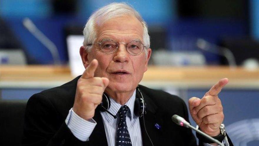 Borrell defiende su viaje a Moscú ante la avalancha de críticas de la Eurocámara