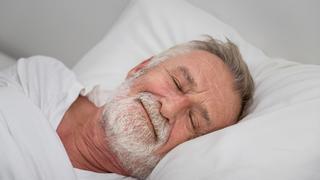 Cómo cuidar el sueño de los mayores sin necesidad de recurrir a las pastillas para dormir