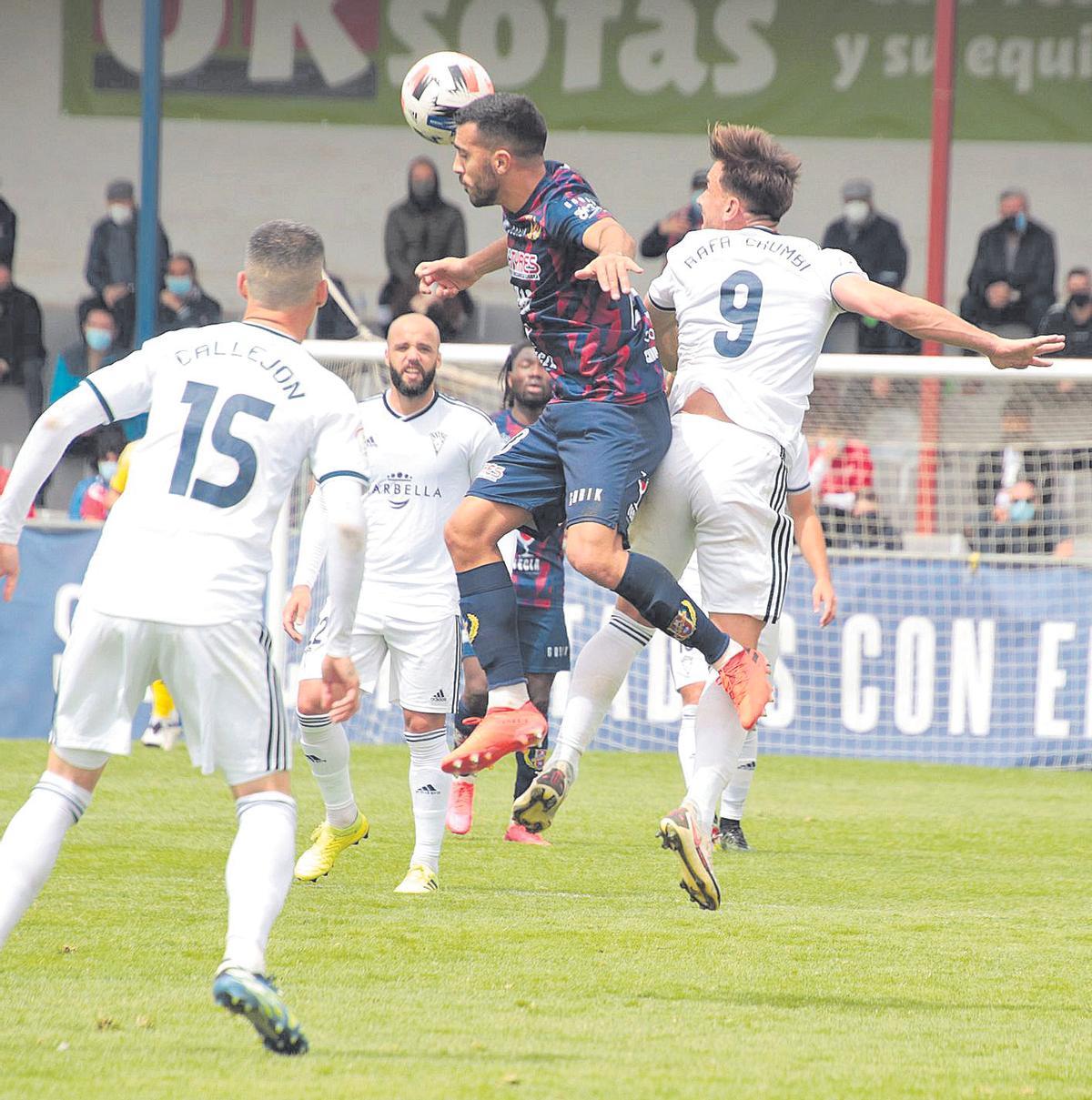 El Yeclano superó al Marbella FC.