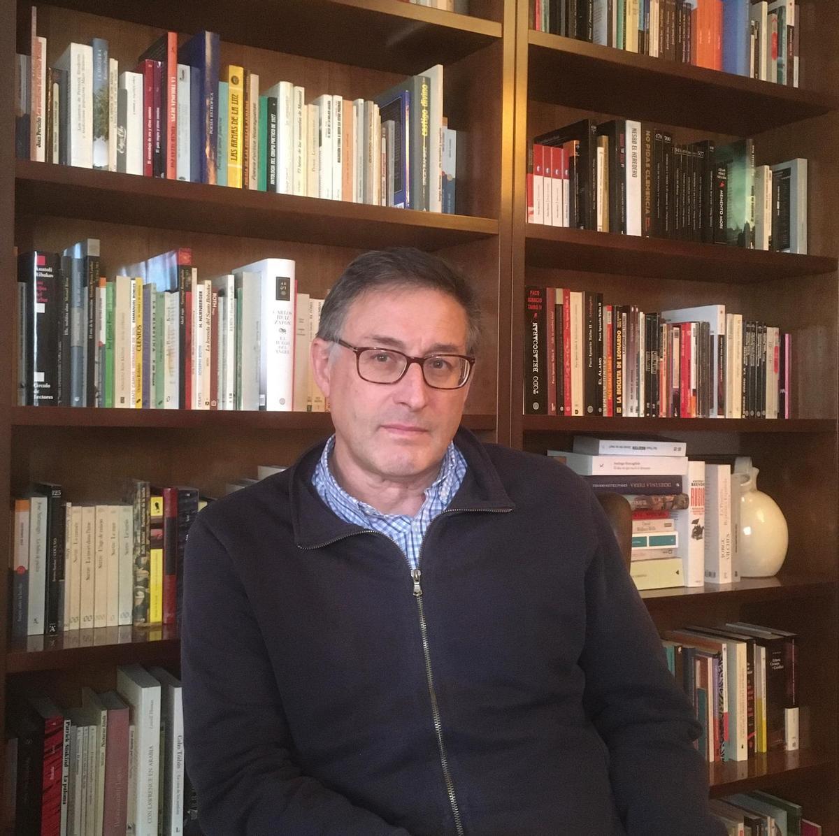 Isaías Barreñada en su despacho.