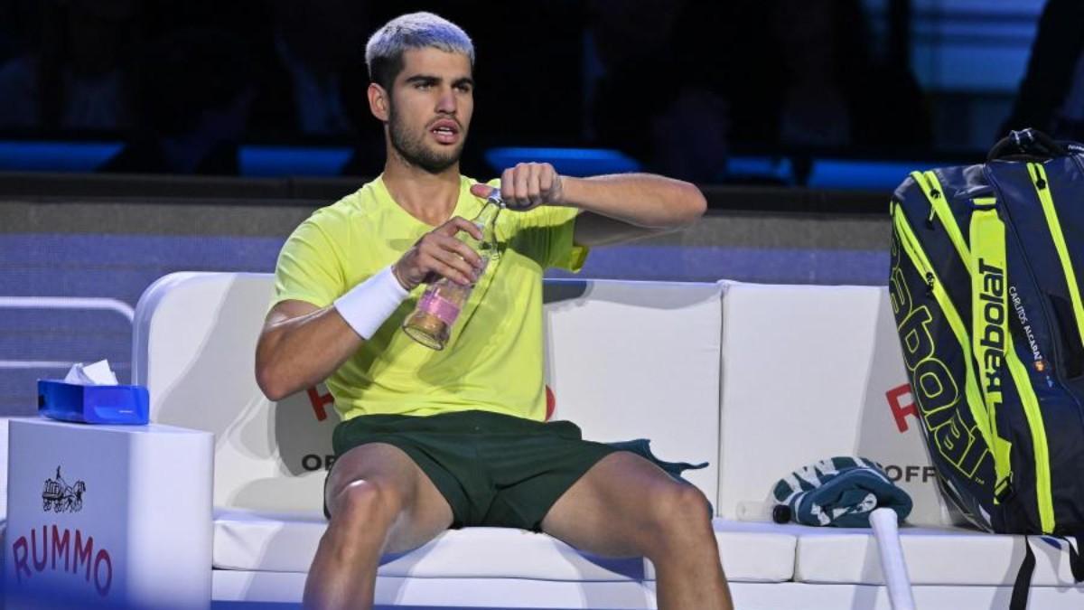 El español Carlos Alcaraz, número 1 del mundo, en la final de la Copa de Maestros.
