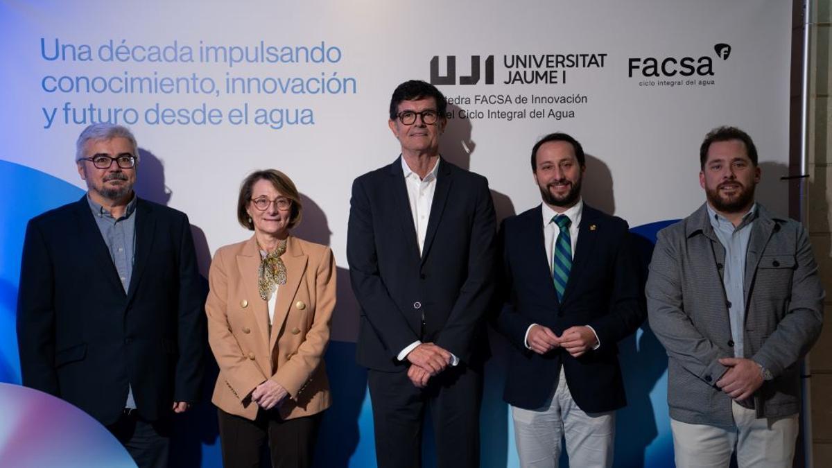 Diez años impulsando el conocimiento y la innovación del agua: la Cátedra FACSA-UJI celebra su primera década.