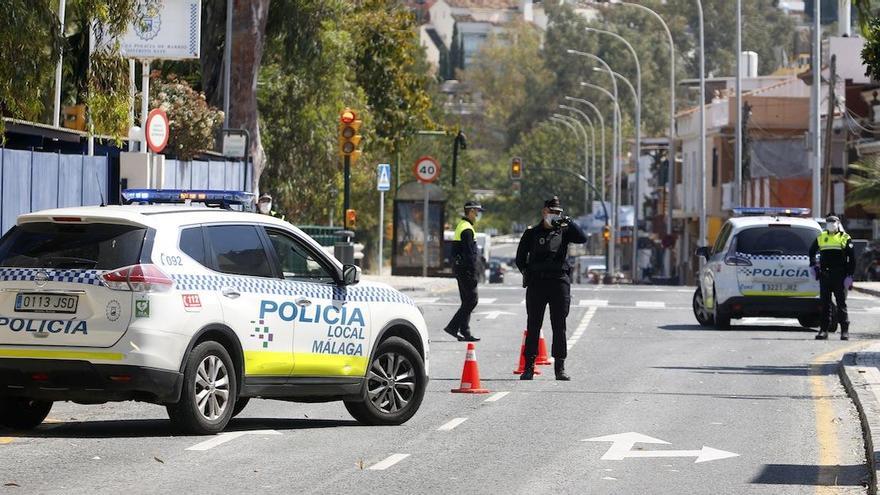 Control aleatorio de tráfico de la Policía Local de Málaga.