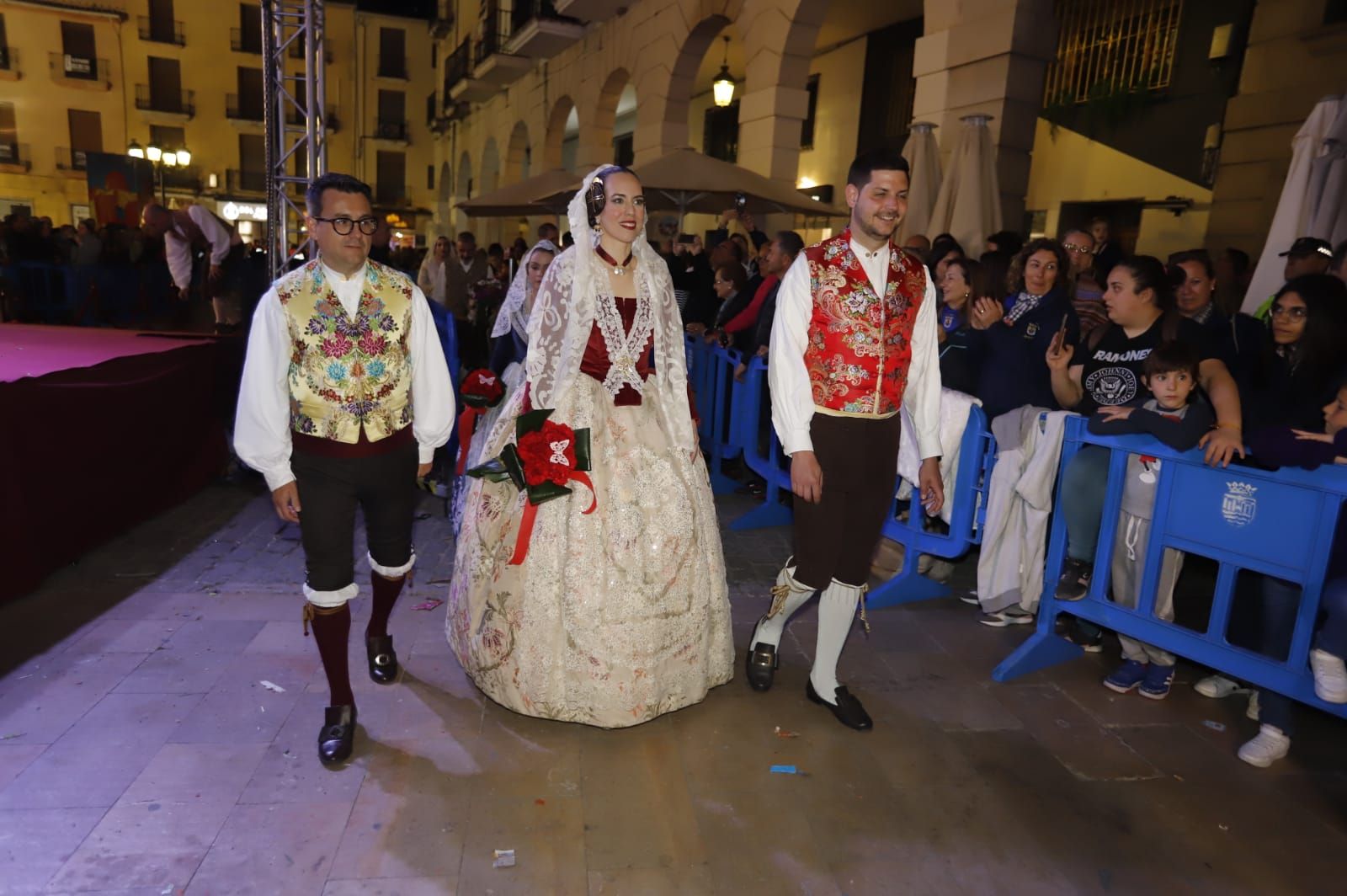 La ministra de Ciencia e Innovación, Diana Morant, participa en la Ofrenda de Gandia