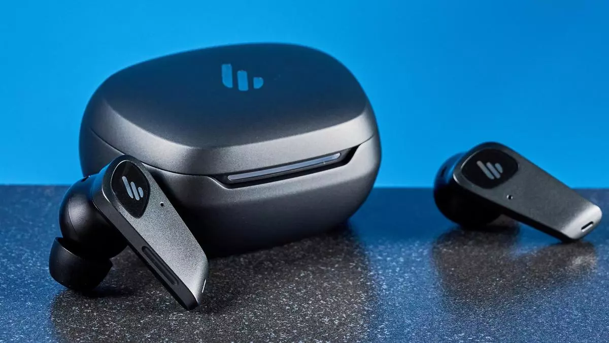 Así son los auriculares NeoBuds Planar, de Edifier