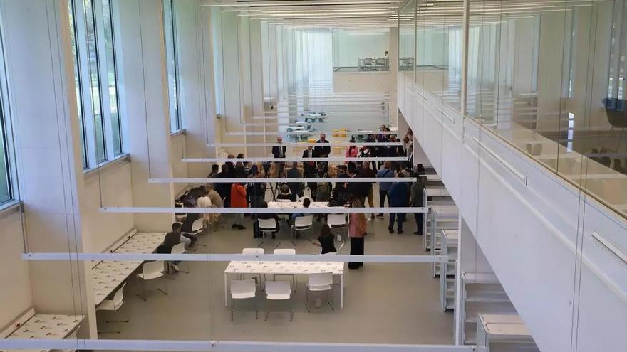 La nueva Biblioteca de Córdoba Grupo Cántico acoge el pleno del Consejo de Cooperación Bibliotecaria 2024