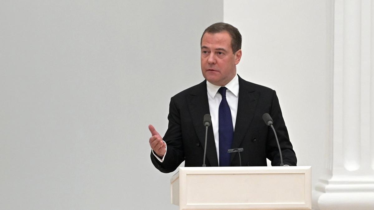 Archivo - El expresidente ruso y actual vicepresidente del Consejo de Seguridad de Rusia, Dimitri Medvedev, en Moscú (archivo)