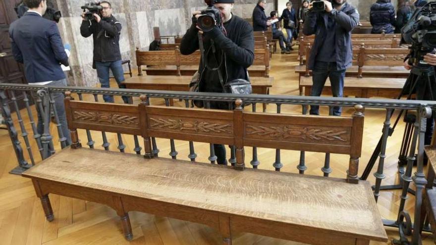 Cámaras en la sala que acoge hoy la vista de apelación.