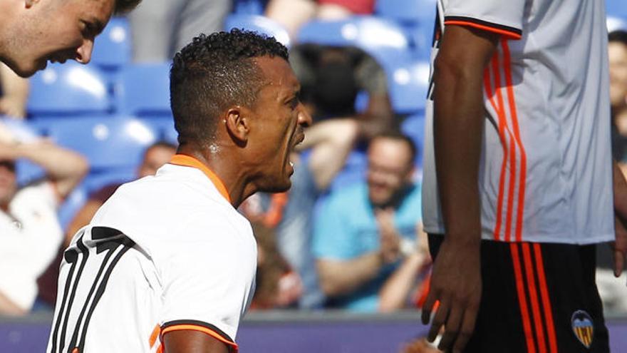 Nani y Montoya dan un plus al Valencia