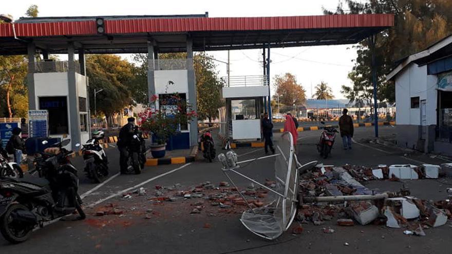 Varios temblores vuelven a sacudir la isla de Lombok.