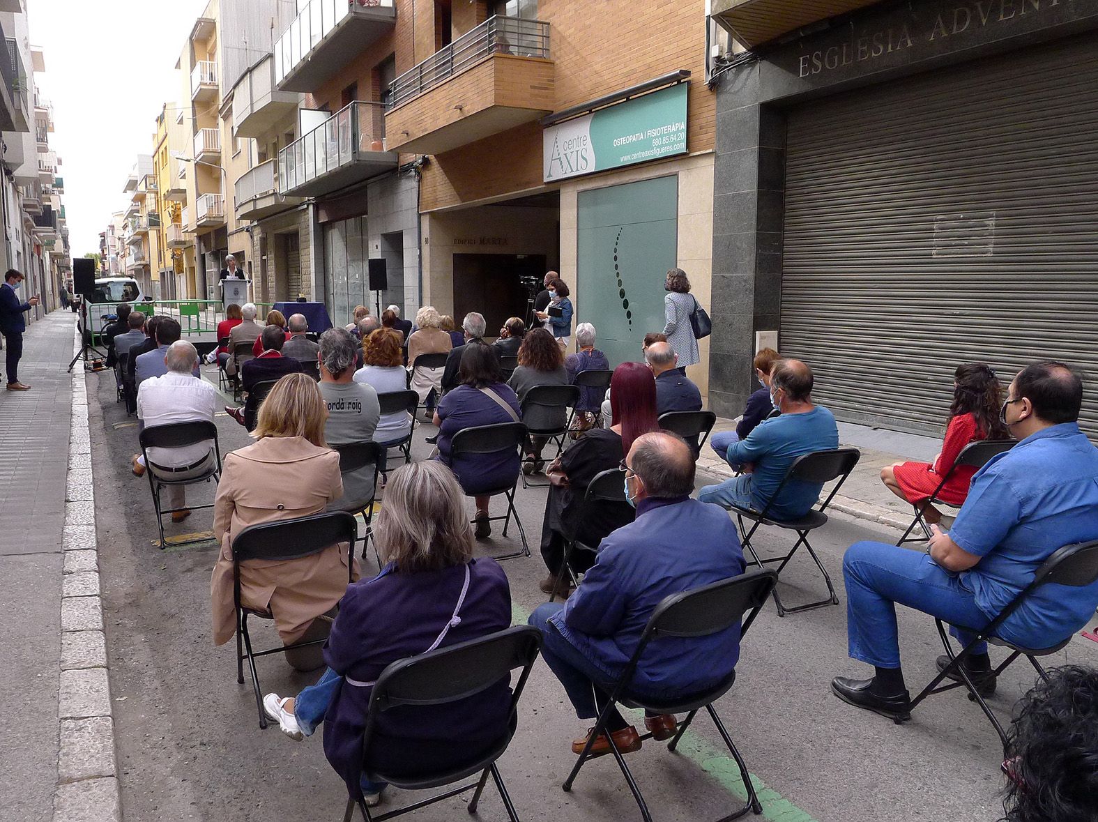 L'Ajuntament de Figueres instal·la una llombarda en memòria d'Enric Moner