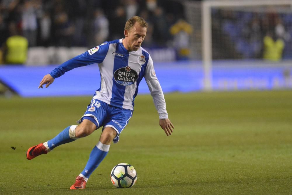 El Dépor cae 0-1 ante el Betis en Riazor