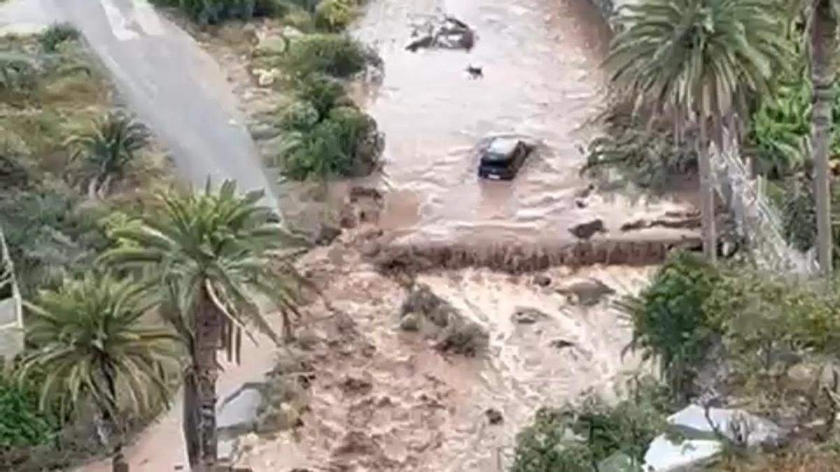 Rescate en el Guiniguada por la borrasca Therese