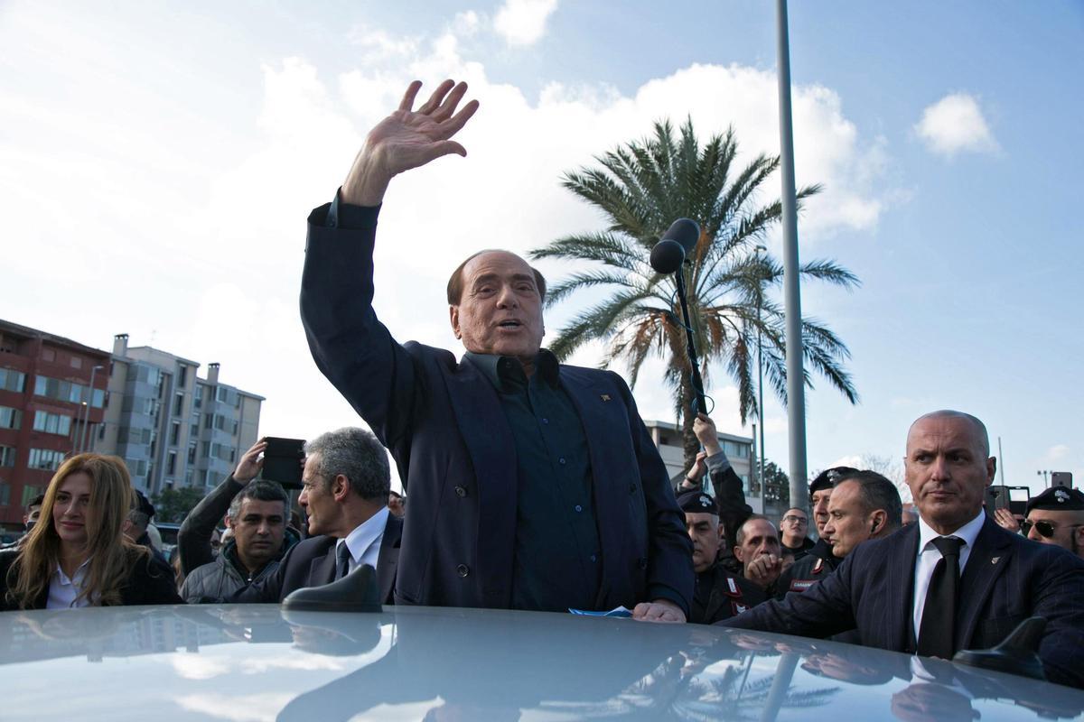 Els escàndols de Berlusconi, una vida de luxúria i excessos