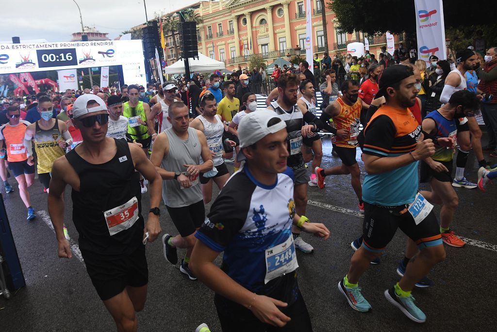 Así fue la salida de la maratón y la media maratón de Murcia