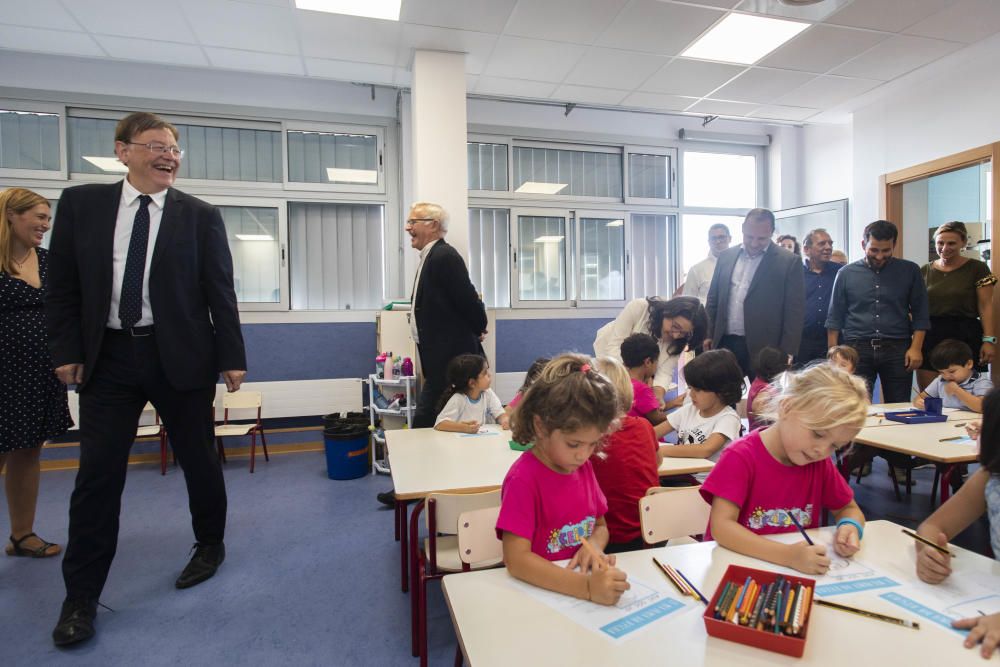 La clase política inaugura el curso escolar