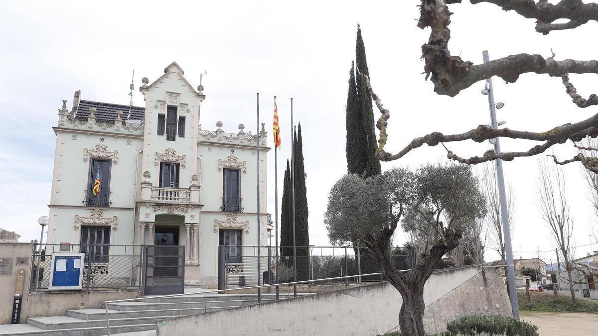 L'Ajuntament de Cassà de la Selva, en una imatge d'arxiu.