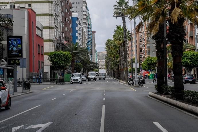 25-03-20 LAS PALMAS DE GRAN CANARIA. CIUDAD. LAS PALMAS DE GRAN CANARIA. Recorrido por la ciudad para vera su desolación.   Fotos: Juan Castro.  | 25/03/2020 | Fotógrafo: Juan Carlos Castro