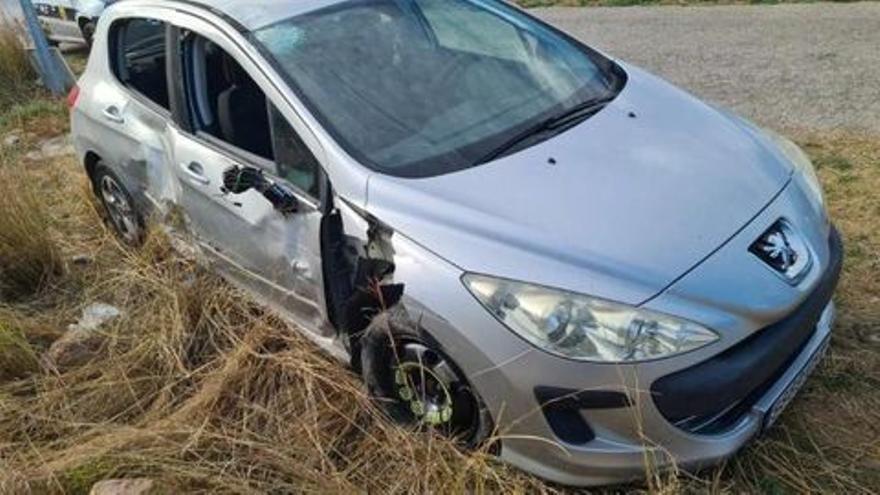 Abandonan en Torreblanca el coche implicado en el accidente mortal de Castelló