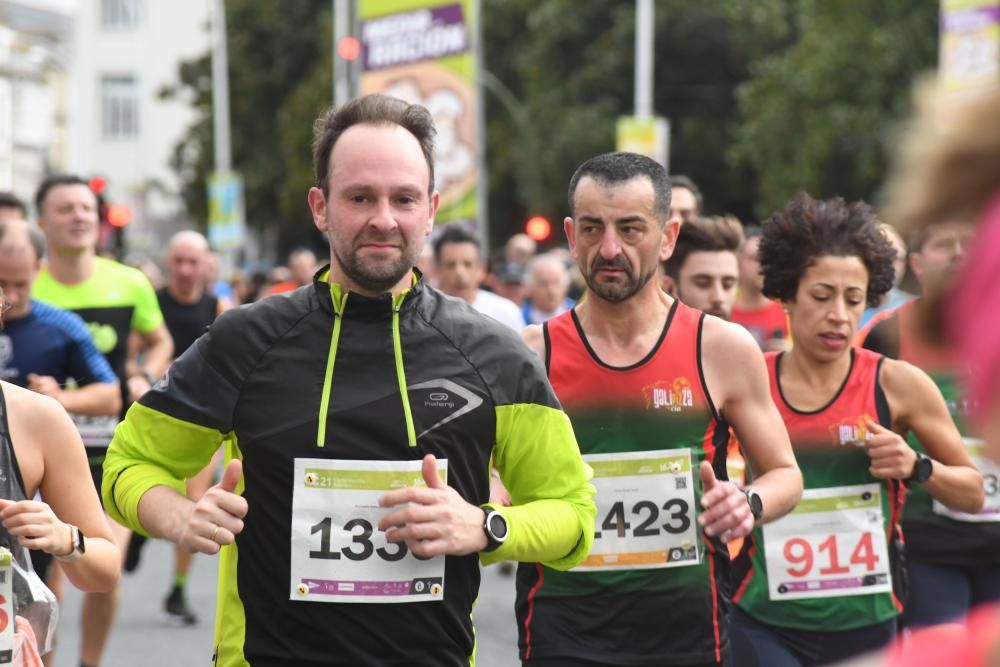 Búscate en la carrera de la Coruña21