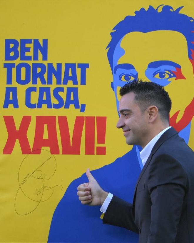 La presentación de Xavi Hernández, en imágenes