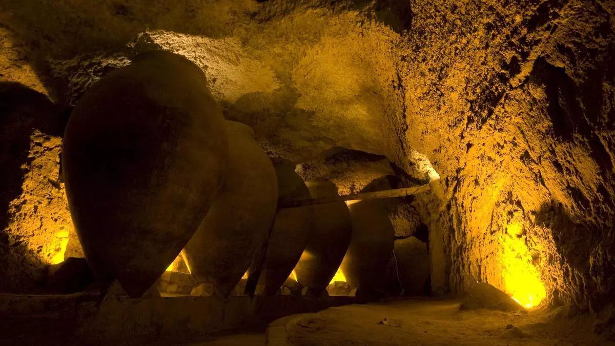 Las Cuevas de la Villa de Requena.