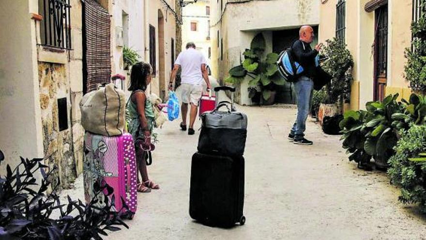 «Escuchábamos el fuego en la puerta. La noche ha sido un infierno»  