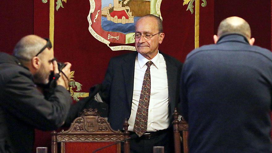 El alcalde, en el salón de plenos del Ayuntamiento.