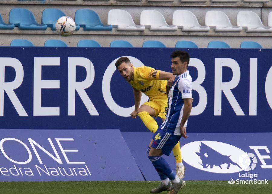 Partido de la Ponferradina y el Málaga CF de la Liga SmartBank.