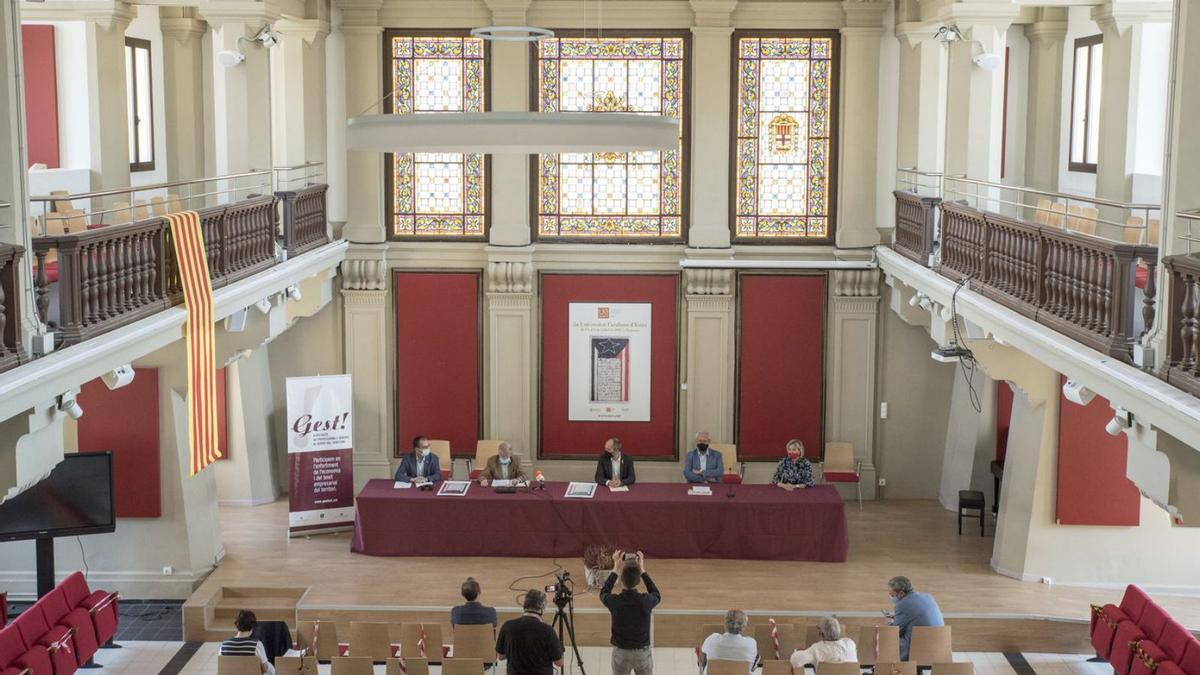 Presentació de l’edició de l’any passat a l’aula magna de l’Institut Lluís de Peguera