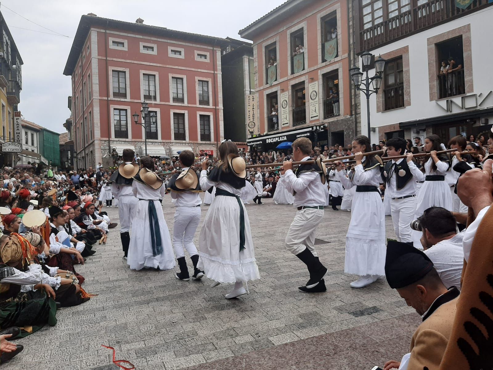 En imágenes: Así ha sido el regreso de las fiestas de San Roque, en Llanes