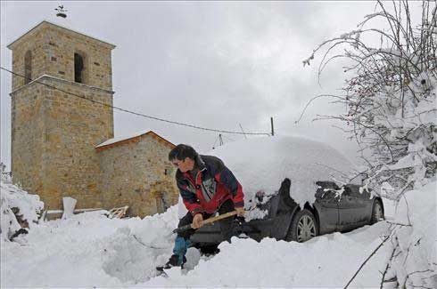 La nieve pinta de blanco España