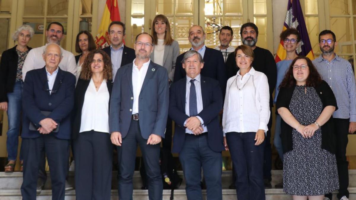 Participantes en la jornada sobre vivienda.  | PARLAMENT