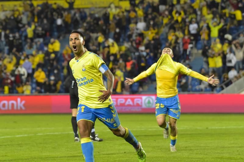 Victoria de la UD Las Palmas ante el Sporting