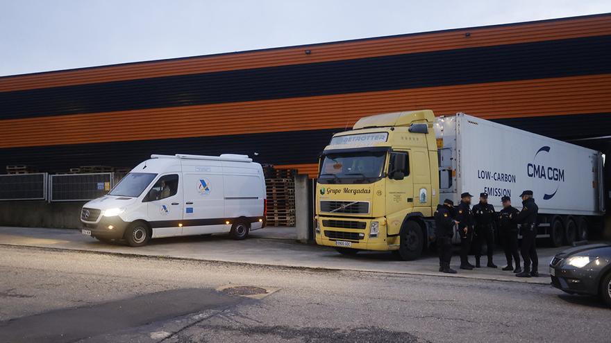 Quedan libres los únicos cuatro detenidos por el histórico alijo de 7 de toneladas de cocaína de A Coruña