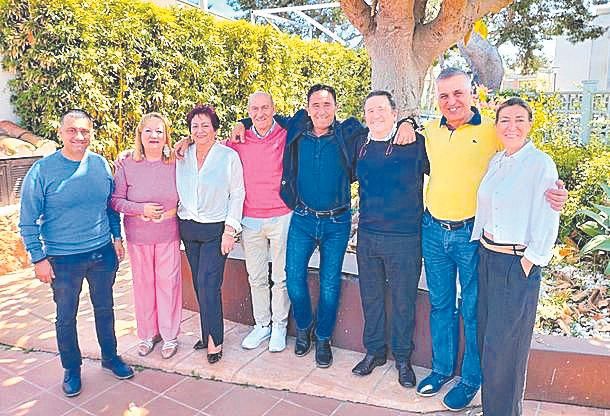 Javier Calzada, Nati Conde, María Fernández, José Bullido, Enrique Ruiz, Fausto Villanueva, Mateo Jaume y Elena García.