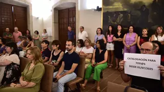 La protesta de los trabajadores municipales de Plasencia vuelve al pleno