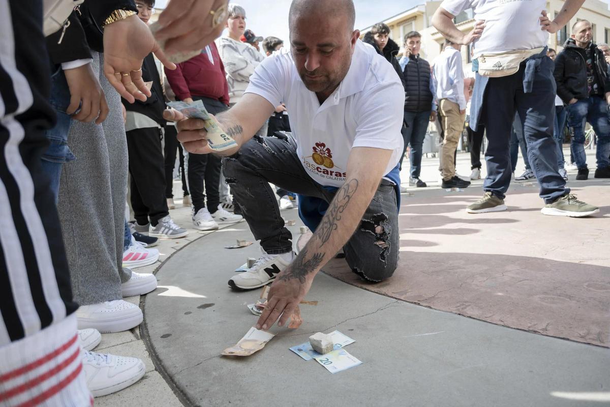 Juego de las Caras en Calzada de Calatrava