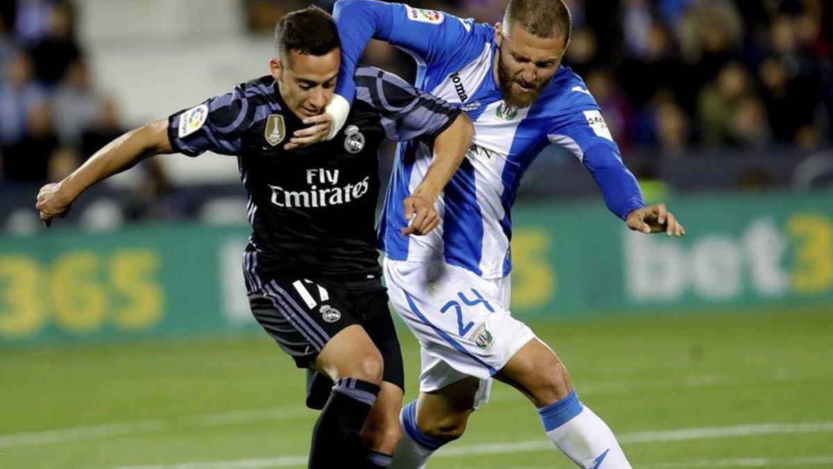 Lucas Vázquez tuvo el gol en sus botas en dos ocasiones