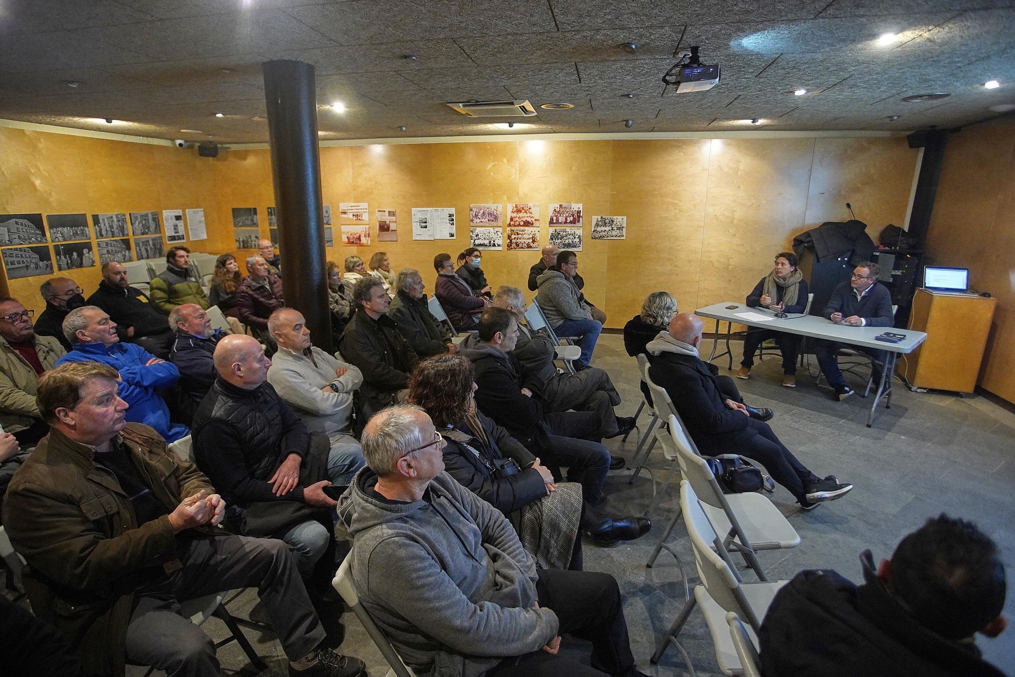 Inquietud a Vilobí per la futura estació del TAV a l'aeroport